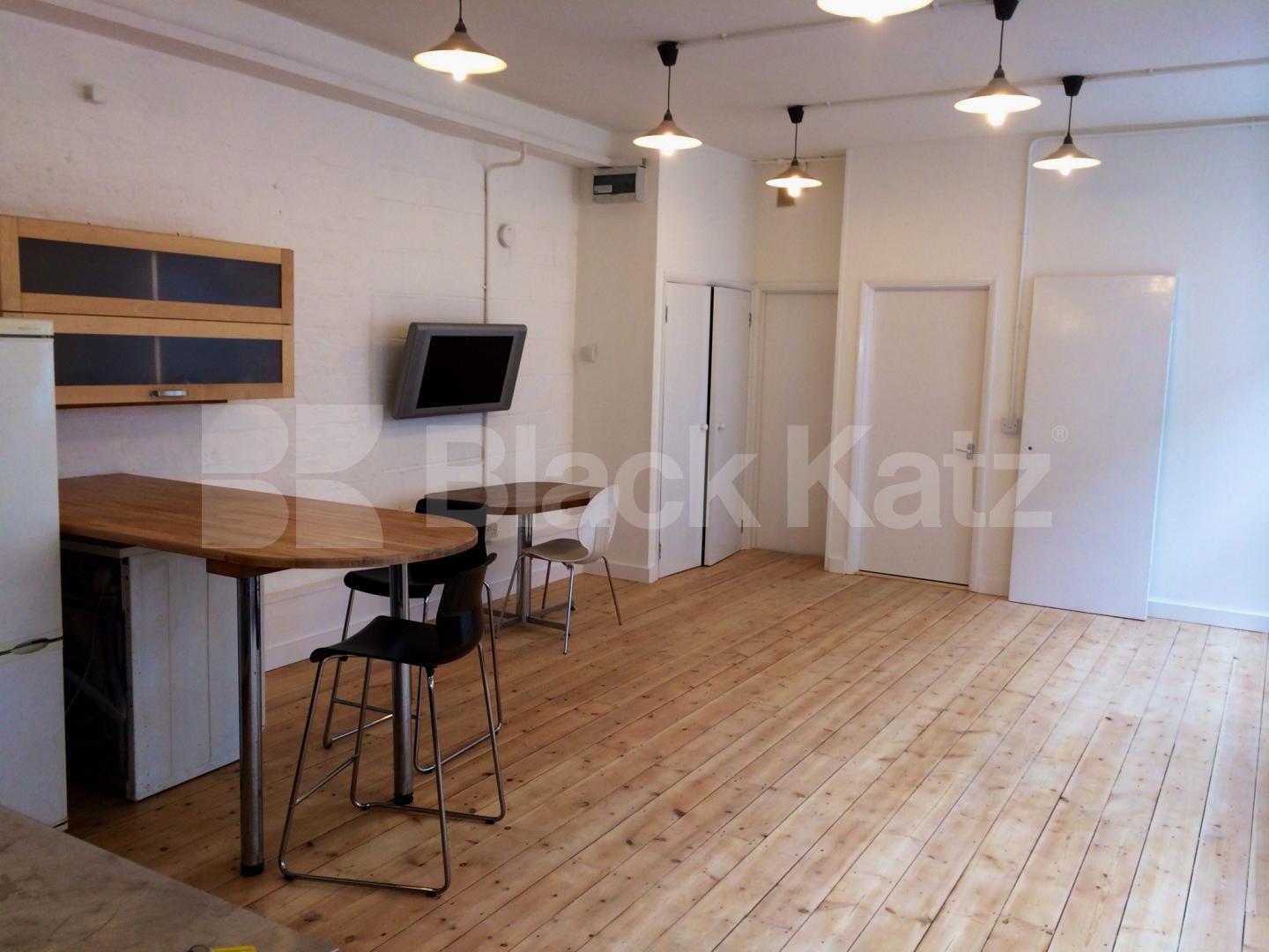 			UNDER OFFER, 2 Bedroom, 1 bath, 1 reception Apartment			 Southampton Way , Burgess Park 